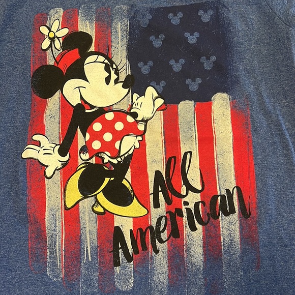 Disney T-Shirt.                #1341 - Picture 3 of 5